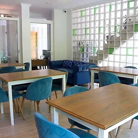Hotel Calpe 2* كاليبي