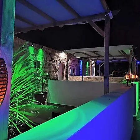 فندق Hotel Calpe كاليبي